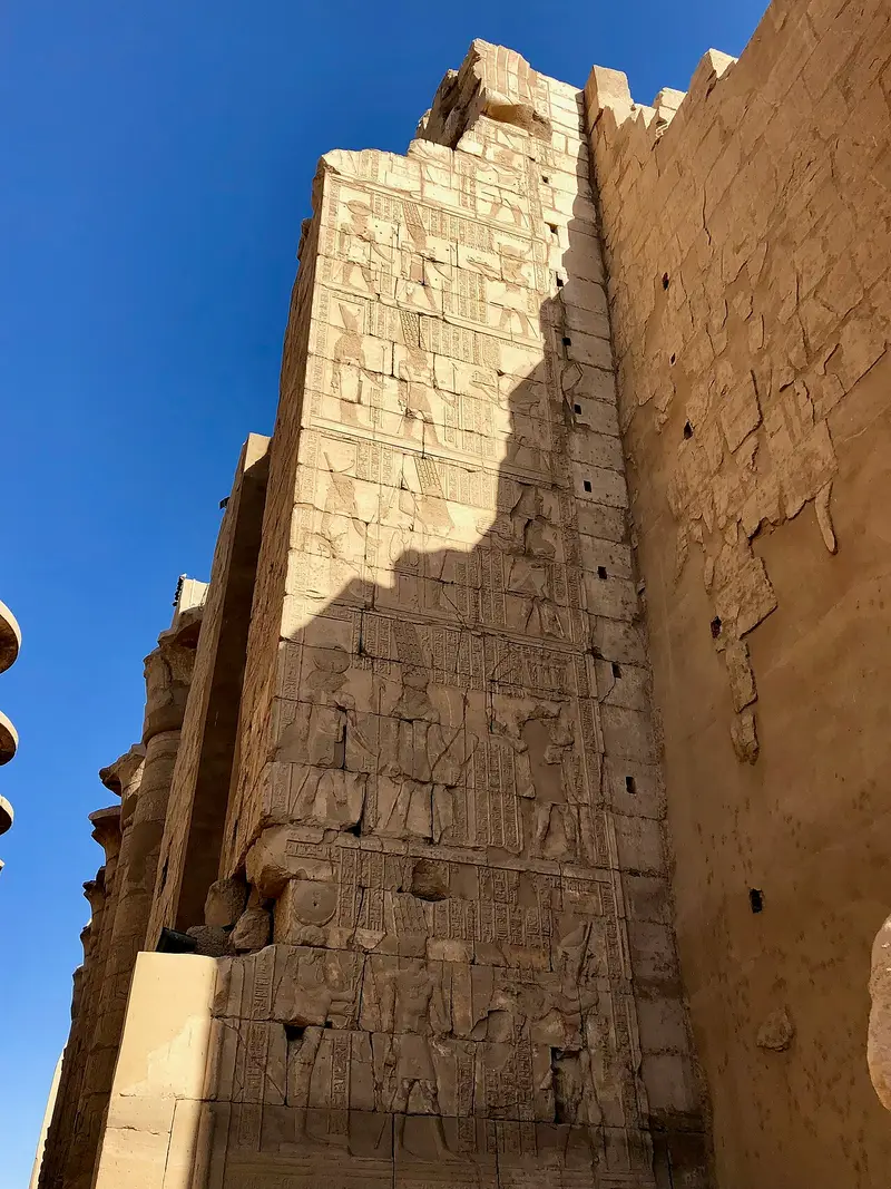 Karnak Tapınağı