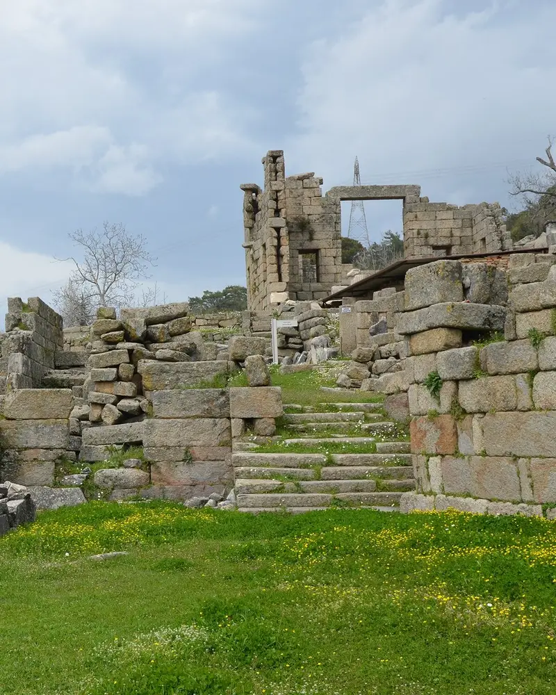 Labraunda Kutsal Alanı
