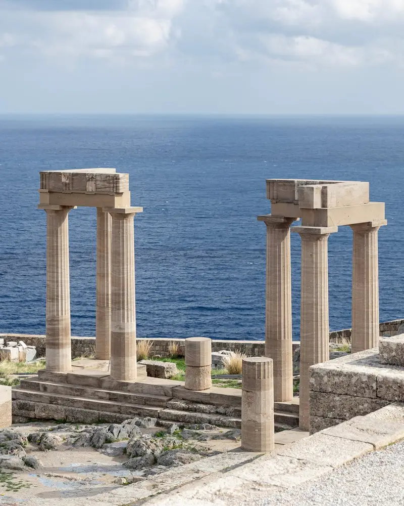 Lindos Akropolisi